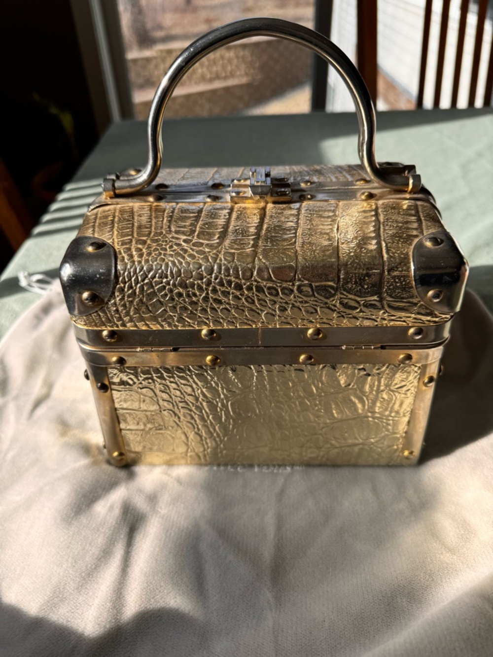 Vintage Borsa Bella Gold Box Handbag